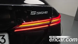 BMW 5-Series, 2024 — миниатюра 8