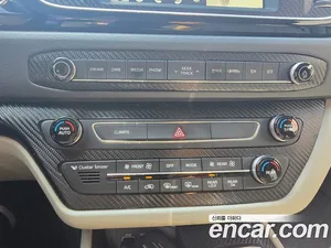 Kia Carnival, 2015 — миниатюра 18