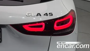 Mercedes-Benz GLA-Class, 2022 — миниатюра 9