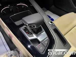 Audi A4, 2023 — миниатюра 11