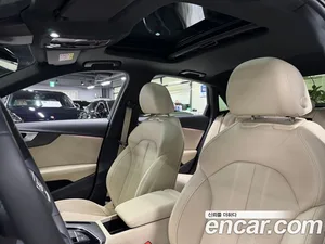 Audi A4, 2023 — миниатюра 13