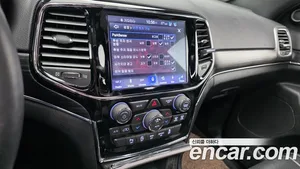 Jeep Cherokee, 2019 — миниатюра 21