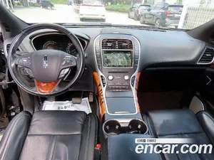 Lincoln MKX, 2018 — миниатюра 7