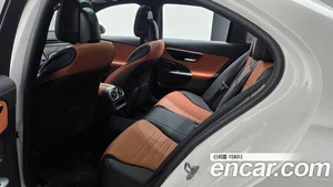 Mercedes-Benz C-Class, 2023 — миниатюра 17
