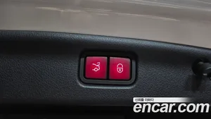 Mercedes-Benz C-Class, 2023 — миниатюра 24