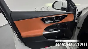 Mercedes-Benz C-Class, 2023 — миниатюра 14