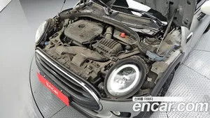 Mini Clubman, 2022 — миниатюра 6