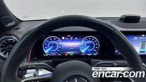 Mercedes-Benz EQB, 2025 — миниатюра 8