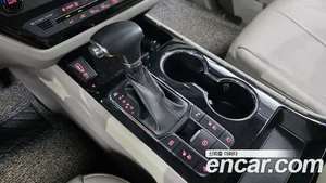 Kia Carnival, 2018 — миниатюра 12