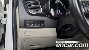 Kia Carnival, 2018 — миниатюра 22