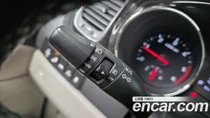 Kia Carnival, 2018 — миниатюра 33