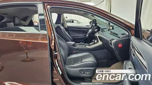 Lexus NX, 2016 — миниатюра 11