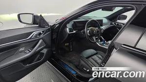 BMW i4, 2023 — миниатюра 13