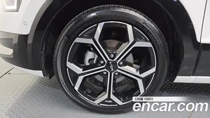Kia Niro, 2025 — миниатюра 5