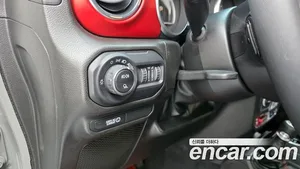 Jeep Gladiator, 2023 — миниатюра 15
