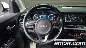 Kia Niro, 2021 — миниатюра 18