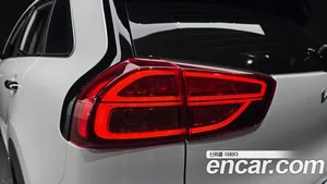 Kia Niro, 2021 — миниатюра 8