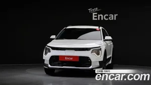 Kia Niro, 2023 — миниатюра 3