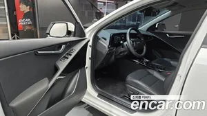 Kia Niro, 2023 — миниатюра 10