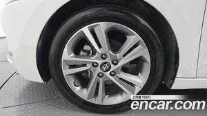 Hyundai Avante, 2016 — миниатюра 5