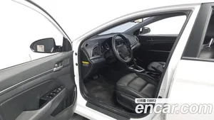 Hyundai Avante, 2016 — миниатюра 13