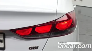Hyundai Avante, 2016 — миниатюра 9