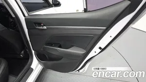 Hyundai Avante, 2016 — миниатюра 15