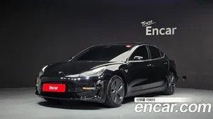 Tesla Model 3, 2020 — миниатюра 1