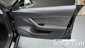 Tesla Model 3, 2020 — миниатюра 15