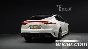 Kia Stinger, 2022 — миниатюра 4