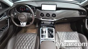 Kia Stinger, 2022 — миниатюра 10