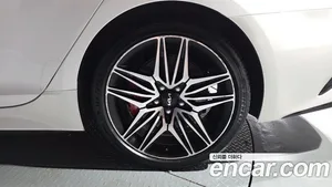 Kia Stinger, 2022 — миниатюра 7