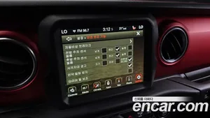 Jeep Wrangler, 2021 — миниатюра 17
