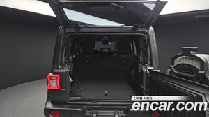 Jeep Wrangler, 2021 — миниатюра 20