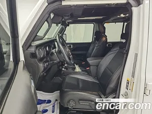 Jeep Wrangler, 2021 — миниатюра 11