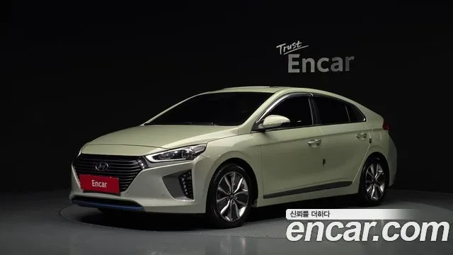 Hyundai Ioniq, 2016 — фото автомобиля из Кореи