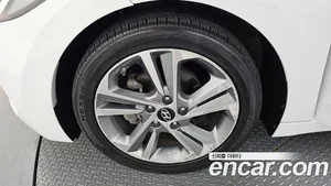 Hyundai Avante, 2017 — миниатюра 5