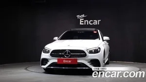 Mercedes-Benz E-Class, 2022 — миниатюра 3