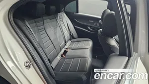 Mercedes-Benz E-Class, 2022 — миниатюра 17