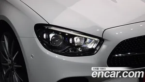 Mercedes-Benz E-Class, 2022 — миниатюра 8