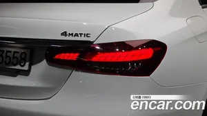 Mercedes-Benz E-Class, 2022 — миниатюра 9