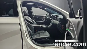 Mercedes-Benz E-Class, 2022 — миниатюра 16