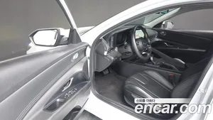 Hyundai Avante, 2022 — миниатюра 13