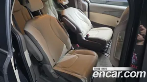 Kia Carnival, 2023 — миниатюра 17