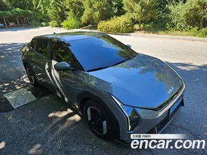 Kia EV4, 2025 — миниатюра 11