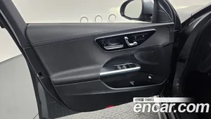 Mercedes-Benz C-Class, 2025 — миниатюра 14