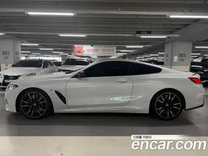 BMW 8-Series, 2022 — миниатюра 3