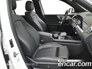 Mercedes-Benz GLB-Class, 2021 — миниатюра 10
