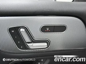 Mercedes-Benz GLB-Class, 2021 — миниатюра 17
