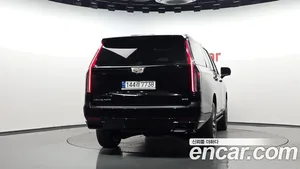 Cadillac Escalade, 2023 — миниатюра 3